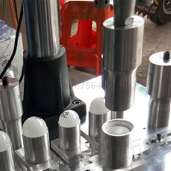 led bulb ultrasonic welding machine