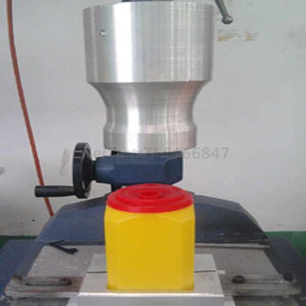 Máy hàn siêu âm cốc nhựa