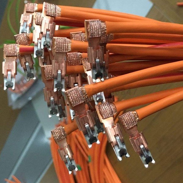 超声波金属点焊机铜线束成型压方焊接机械设备