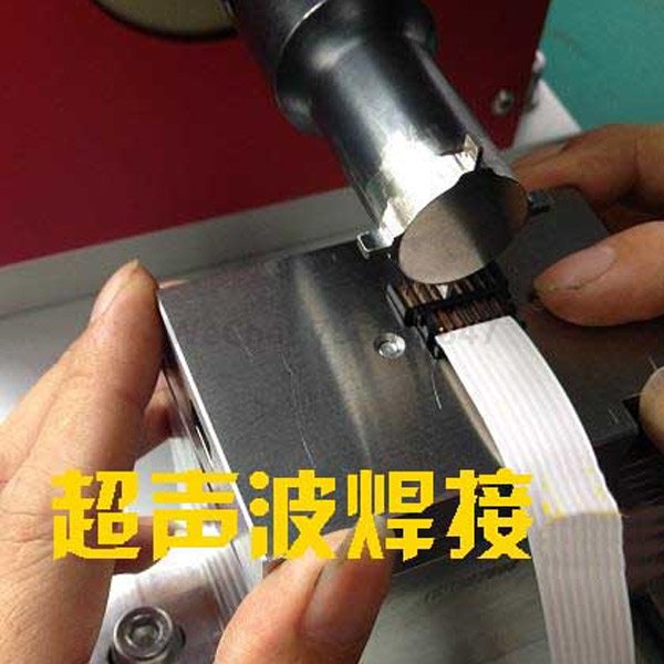 Máy hàn điểm kim loại siêu âm cho cáp túi khí ô tô