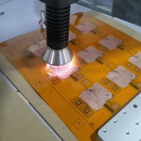 等离子处理机在FPC/PCB线路板领域中的运用