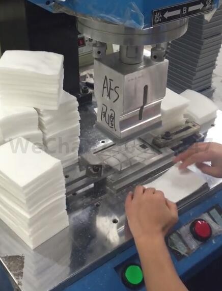 无纺布与塑料件连接<a href=